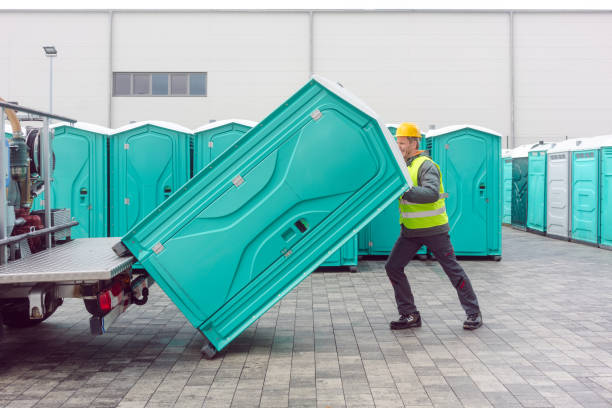 Portable Toilet Options We Offer in Lake Arrowhead, ME